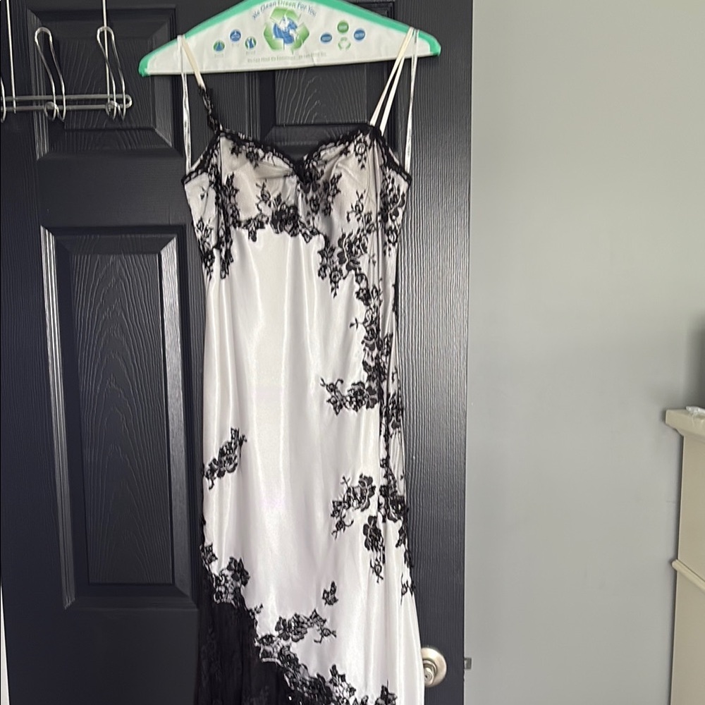 Elegant Black and White Lace Dress